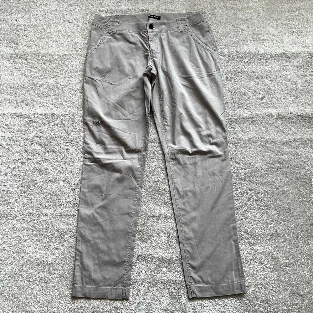 ARC’TERYX WOMENS RELAXED FIT PANTS SIZE 10 TALL ACTIVE OUTDOORS HIKING - Picture 2 of 9